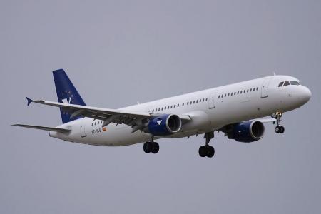 A321-200